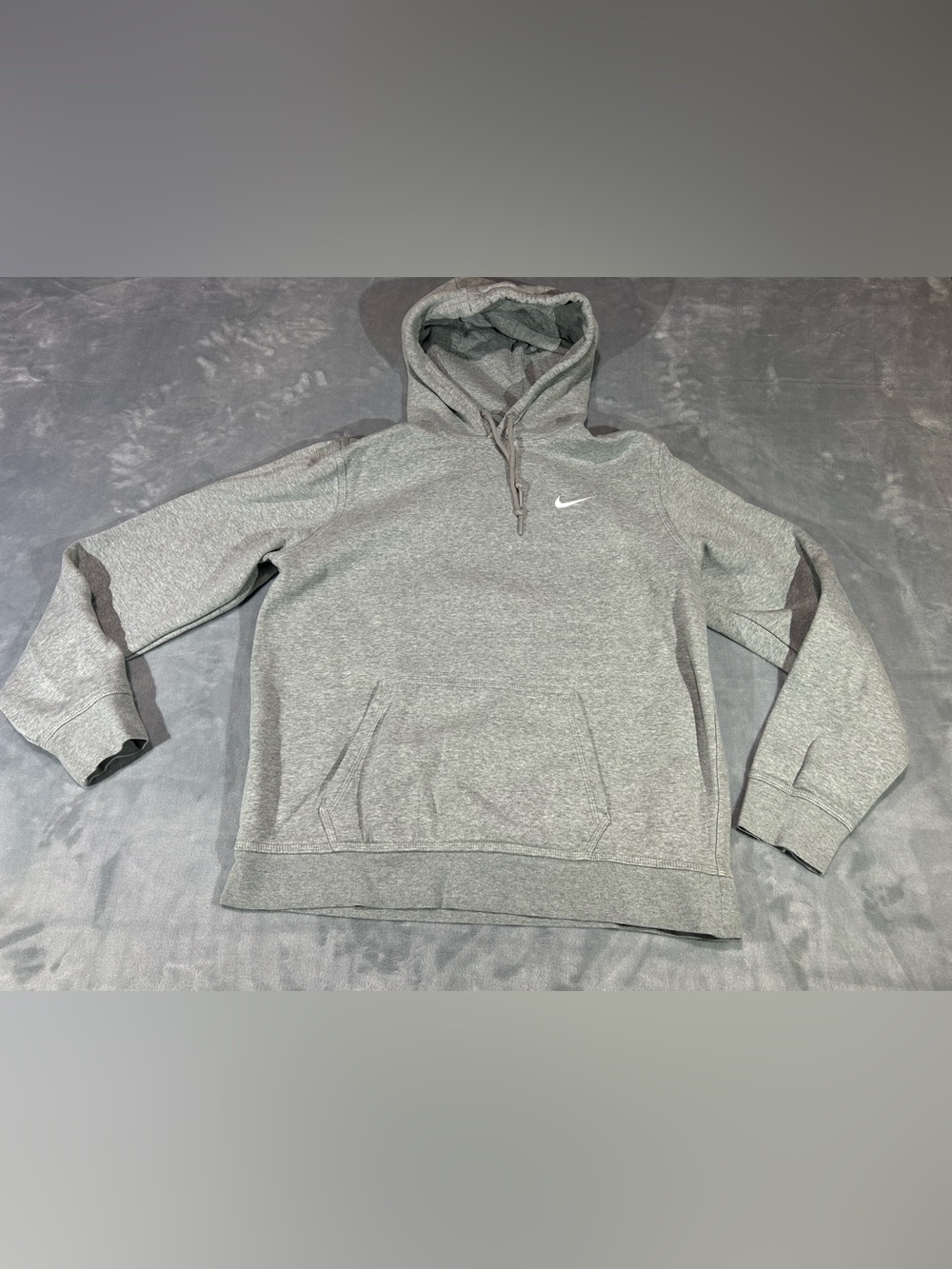 Nike Pullover Casual Hoodie Sweatshirt Gray Mens Size Medium L Pocket Hooded